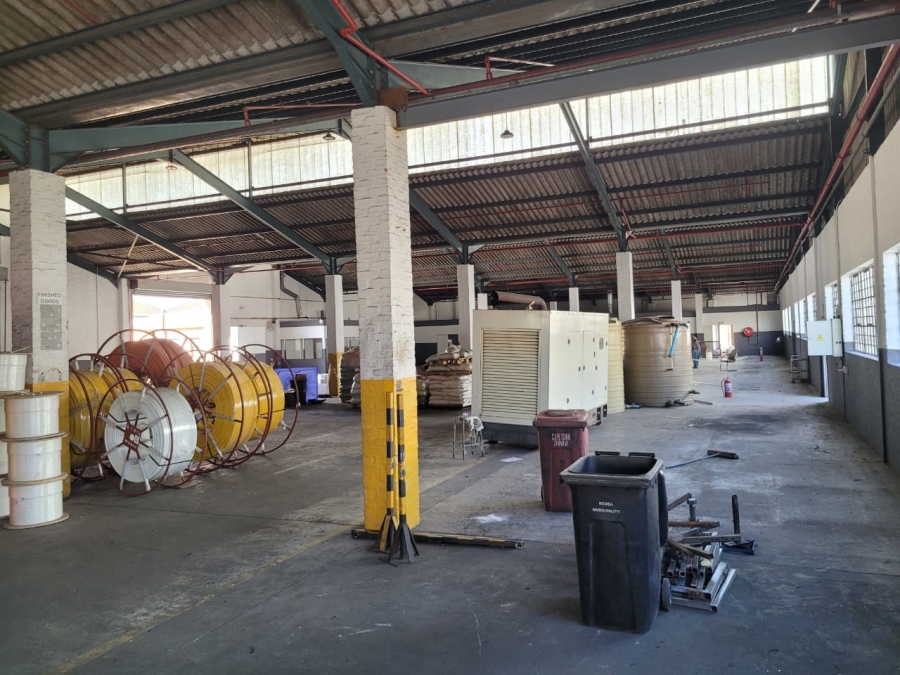To Let Commercial Property for Rent in Montague Gardens Western Cape